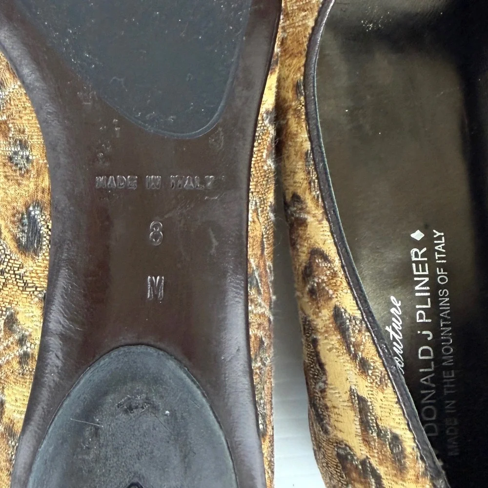 Donald‎ J Pliner Couture Henna Leopard Mary Jane Flats Jacquard Italy Size 8M